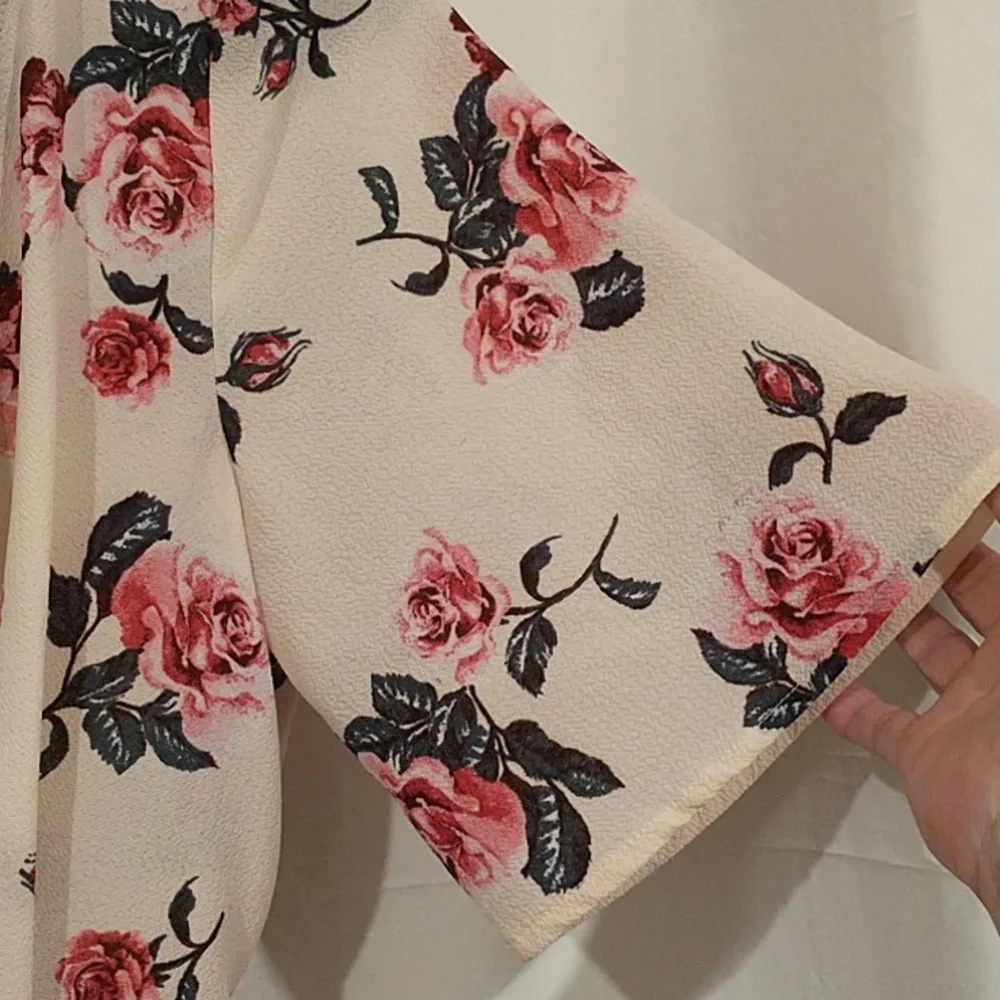 ⛵ 5$/15 Kohl's Rose Print V-Neck Dress - Picture 4 of 12